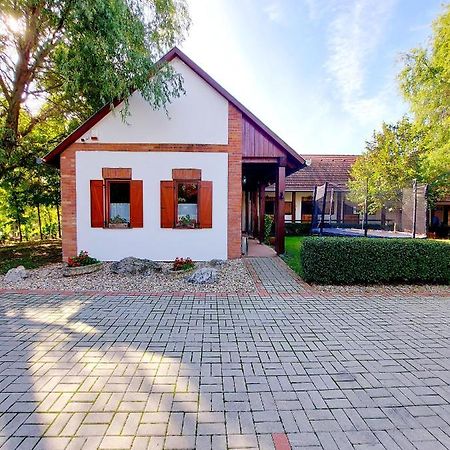 Akacos Tanya Es Vendeghaz Hotel Marok Luaran gambar