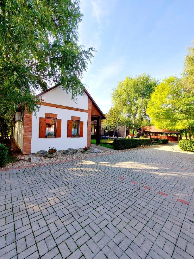 Akacos Tanya Es Vendeghaz Hotel Marok Luaran gambar